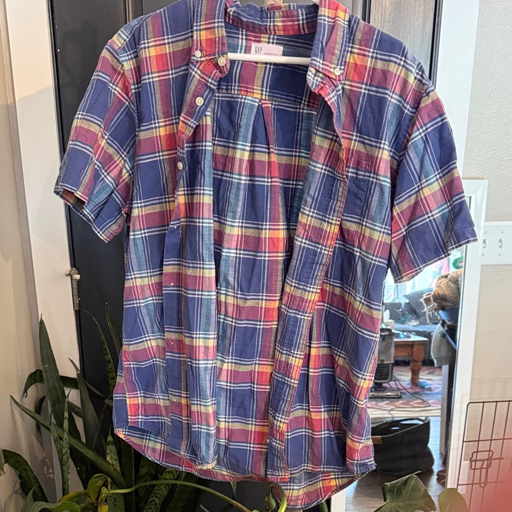 GAP Multicolor Plaid Short Sleeve Shirt